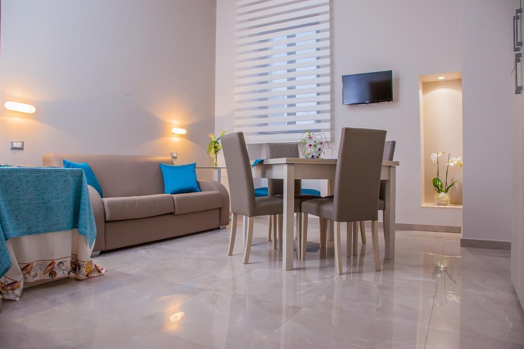 פורטו צ'זראו Acquamarina B&B מראה חיצוני תמונה